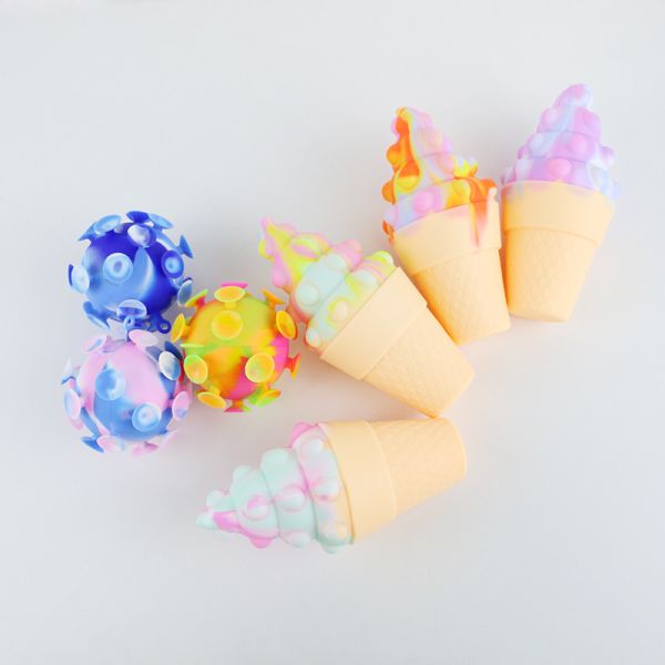 crème glacée colorée du silicone 3D Teether pour la psychologie de détente de b