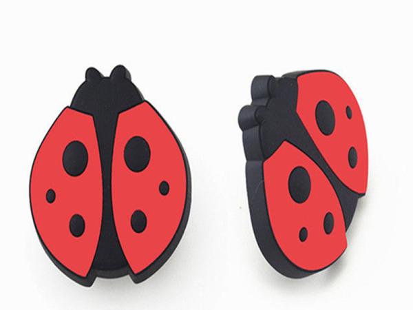 Lady Bug Rubber Kids Bedroom Knobs / Soft Plastic Knobs For Children's Furniture Decorative