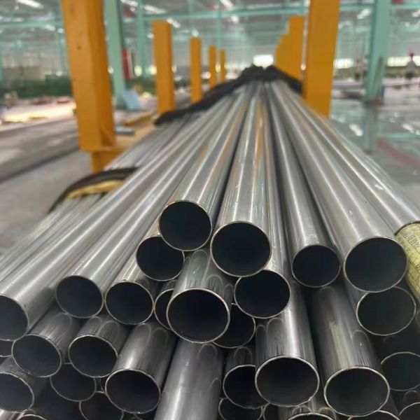 DN38MM SEAMLESS PIPE MATERIAL 316L STAINLESS STEEL ASME 836.19 SCHEDULE 40, ASTM A316L BEVELLED ENDS