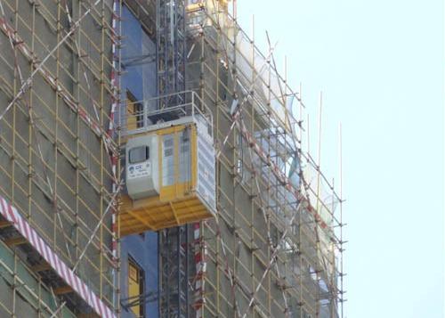 Construção de média velocidade 2 toneladas grua de pessoais e de materiais