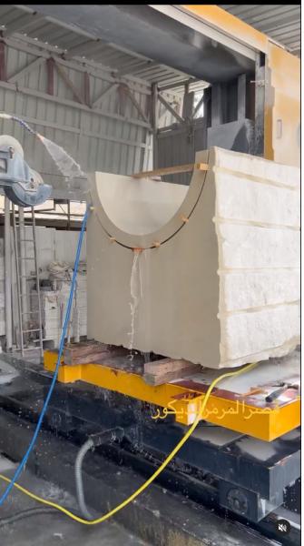 Serra de fio de diamante CNC para corte de pedras de diferentes formas
