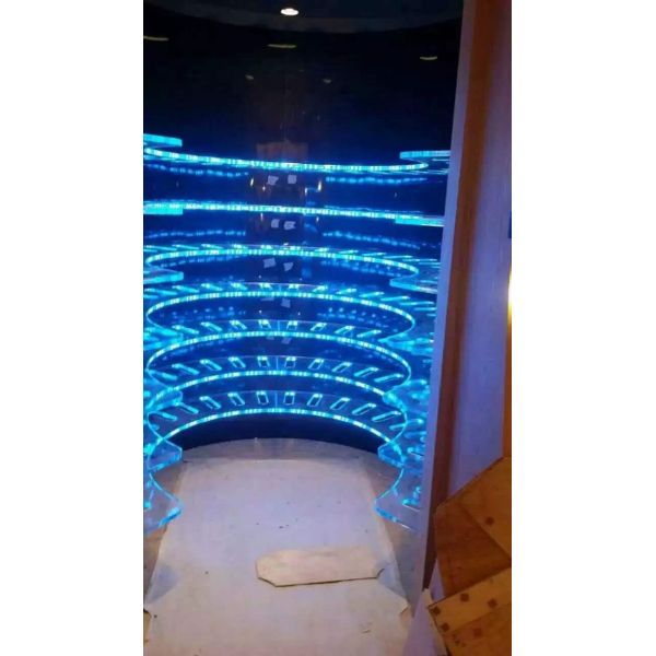 Graphic Design Shop Drilled 8mm Clear Tempered Glass