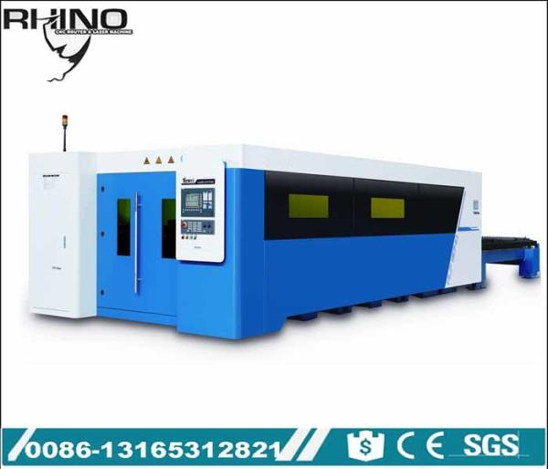 Full Covered Fiber Laser Cutting Machine Raycus 1000W 2000W Type With Exchange Table