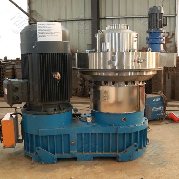 Biomass straw pellet fuel production line
