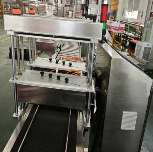 Case Inspection for Metal Cans or Glass Jars with Metal Closures