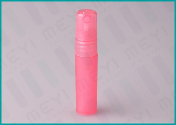 Os PP coloridos encerram o atomizador 5ml 8ml 10ml do perfume recarregável com a elevação selada