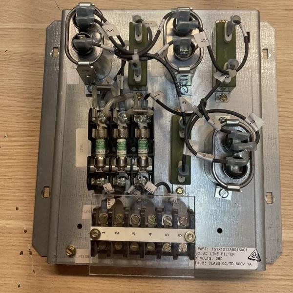 GE 151X1213BA01SA01 Filtre de ligne à courant alternatif 600V pour la série Mark