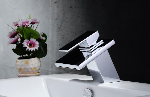 2014 new style bathroom taps stainless steel single handle bathroom basin faucet