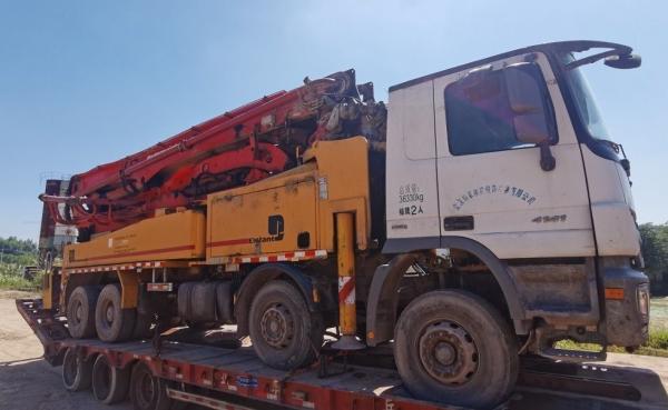 2.6mm Vibrating Amplitude Used Putzmeister Concrete Pump Truck for Batching Plant Mixer