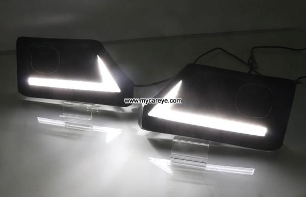 TOYOTA RAV4 TRD Adventure Car DRL LED Daytime driving turn signal Fog Lights