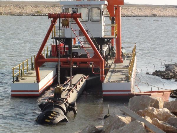 PLC Siemens Operation 18 inch Cutter Suction Dredging Boat For River And Lake Sand Dredging