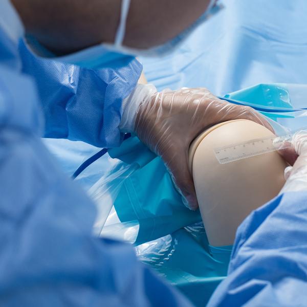 Hospital Disposable Knee Surgical Drape Pack Surgery Sterilized Medical Arthroscopy