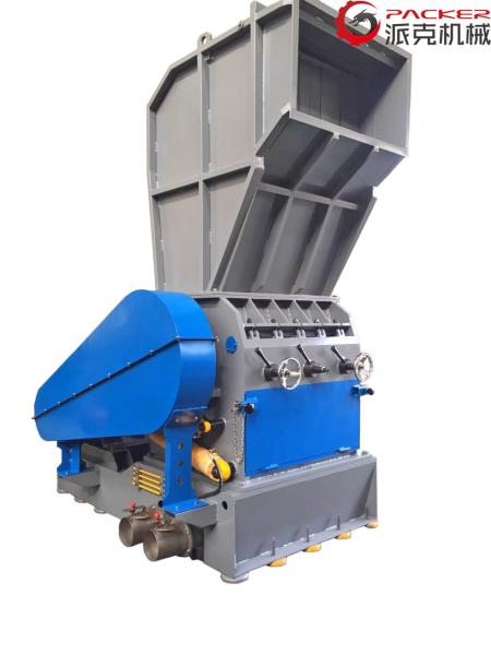 Custom Voltage Plastic Crushing Machine , Waste Plastic Crusher 300-2000Kg/H
