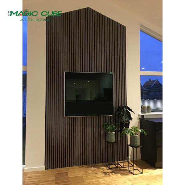 26 kg/pcs Painel acústico de absorção de som para tecto de madeira preto de fibra de poliéster 3D MDF