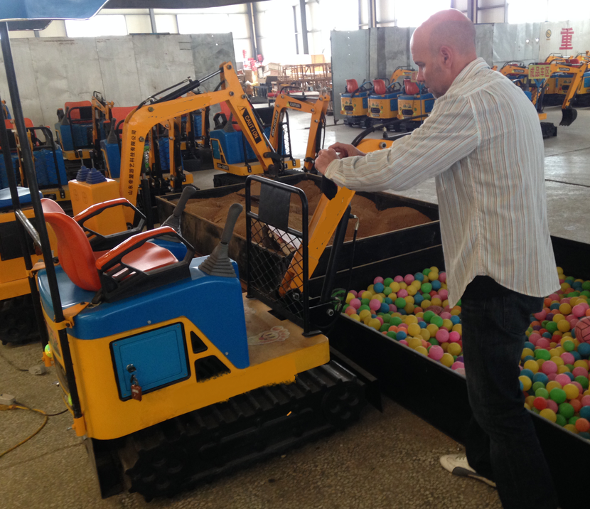 Toy excavator kids excavator garden mini excavator children play excavator