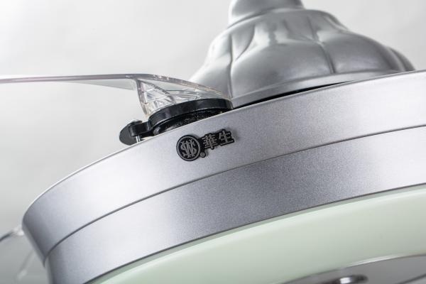 6000K 3600lm Fancy Ceiling Fan Lights Silver Collapsible Ceiling Fan With Pop Out Blades