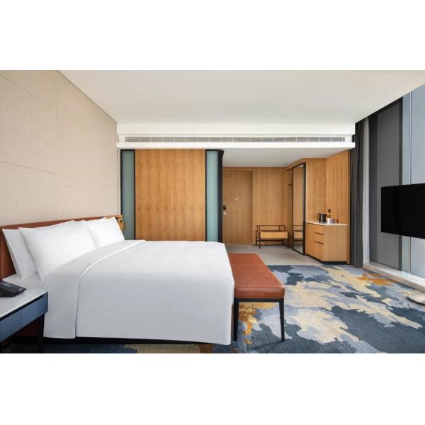 Sheraton Hotel Room Oak / Beench Veneer Antique Style Saudi Feature Customizable Color
