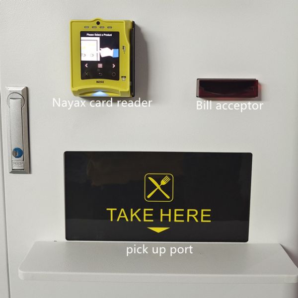 Máquina expendedora congelada de las comidas de la máquina expendedora de la comida congelada de -18℃ con el calentamiento por microondas