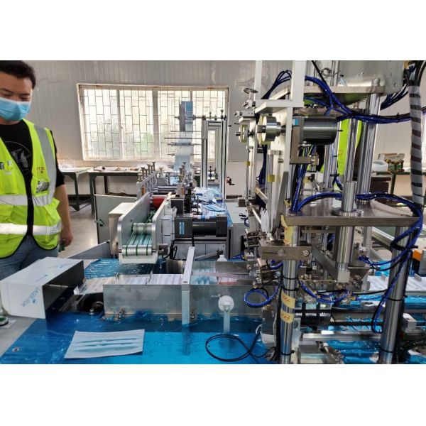 Fast Speed Face Mask Manufacturing Machine , Disposable Mask Machine 100~120 Pcs/ Min