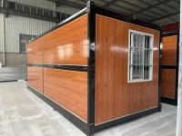 Casas em contêineres dobráveis