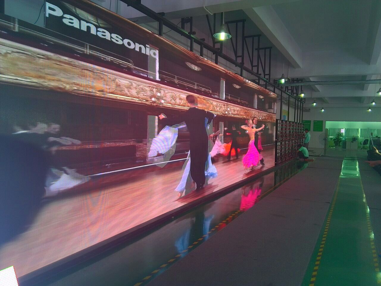 480X480mm P2.5mm HD LED дисплей Внутренний фиксированный LED видеостенный экран