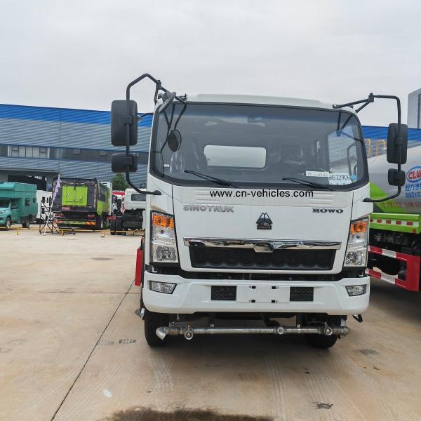Sinotruk HOWO Tanker Water Truck 4X2 10cbm Water Sprinkler Truck