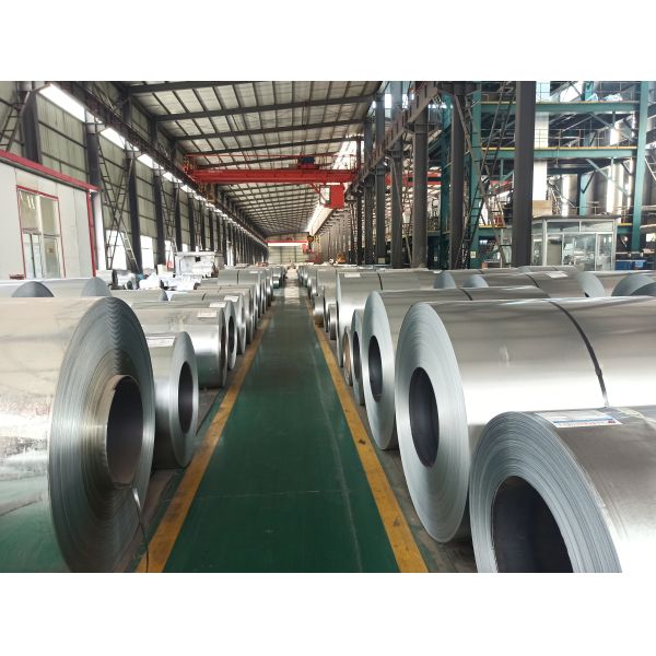 катушки 750mm горячие окунутые гальванизированные стальные