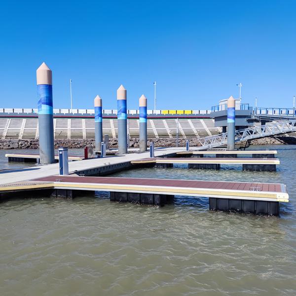 Suporte de alumínio da pilha da passagem da ponte de flutuação de Marine Aluminum Floating Docks Marina