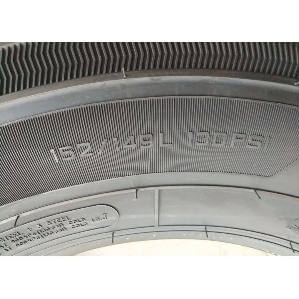 Block Pattern Highway Truck Tires Natural Rubber Materials 295/80R22.5