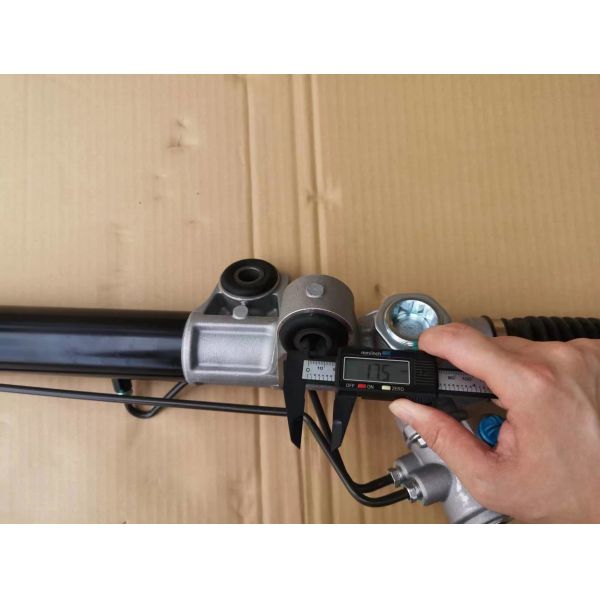 Д-макс Рулевое устройство 8979435211 Пикап TFS Автозапчасти 4WD Автомобиль Модель правого привода