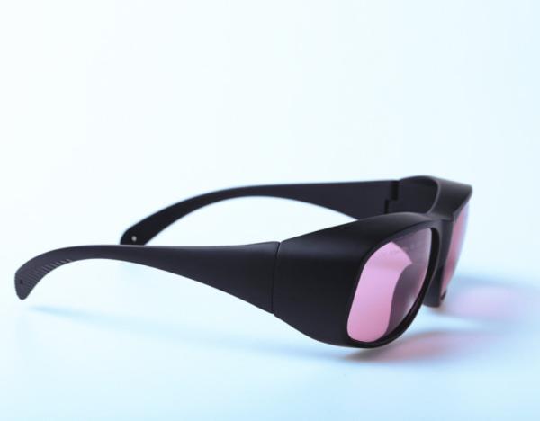ATD-1 740-840nm Laser Protective Glasses For Alexandrite And Diode Laser Protection
