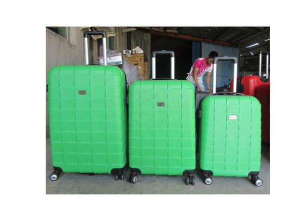 Fashionable ABS Trolley Luggage Carry On , Trolley Suitcase Set With Iron Trolley