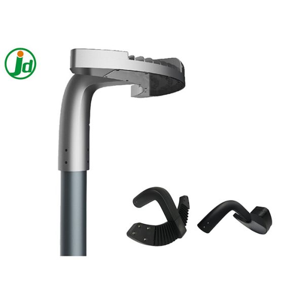 La cour extérieure large de chaîne de puissance allume des options multiples de