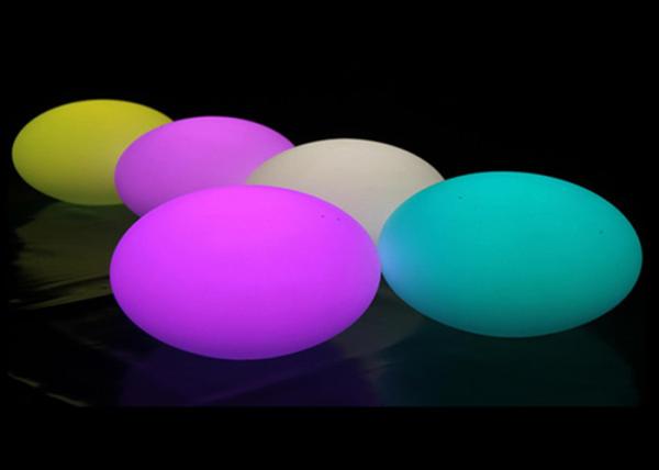 O ovo bonito deu forma às luzes da bola do diodo emissor de luz brancas/branco morno para a decoração do jardim