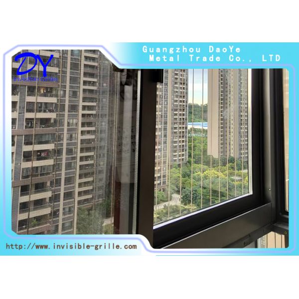 Тонкая нержавеющая сталь связывает проволокой сползать гриль безопасности для предотвращения детей взбираясь вне