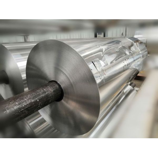 8011 8079 1235 3003 Алюминиевая фольга с джамбо-роллом пищевого качества для бытовых нужд, фармацевтическая фольга из алюминия