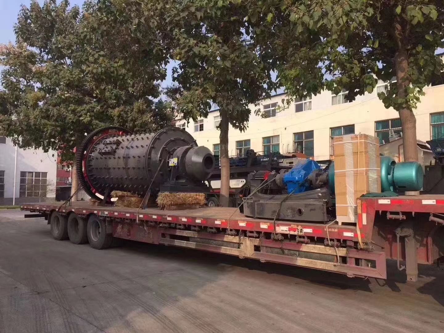 Цемента порошка 20.6r/min более большой емкости 115T/H мельница шарика оборудования более точного меля