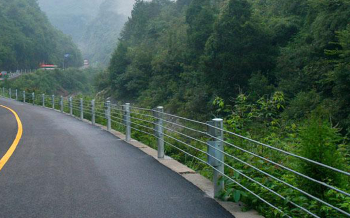 Безопасность дорожного движения Гибкие ограждения на заказ Цветная стальная проволока кабельный барьер