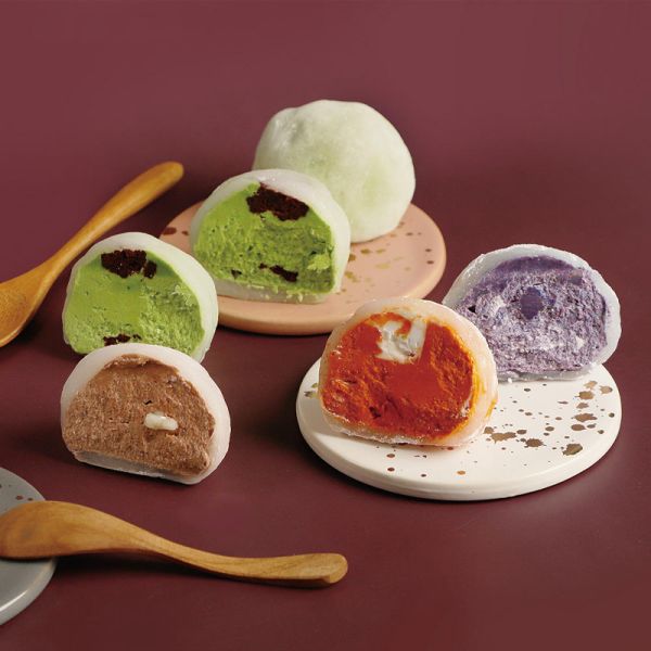 210g Taiwanese Rice Mochi Sweet Grain Snacks Made From Rice Green Tea Mochi