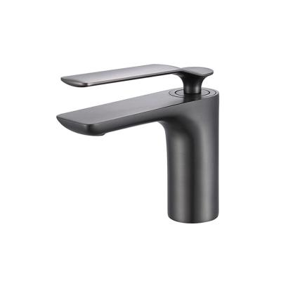 Metal Brass Single Mixer Bacia da torneira Arma de banho Água Fria e Quente OEM