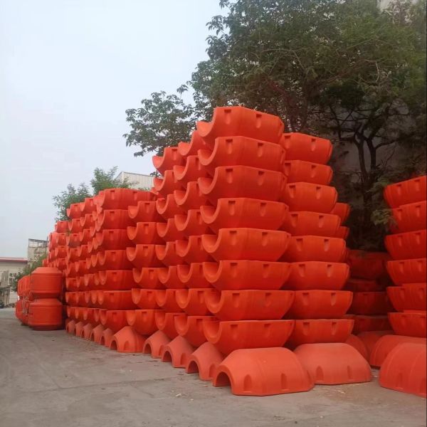 Rotational Moulded Dredging Pipe Floats For Personalized Dredging Solutions