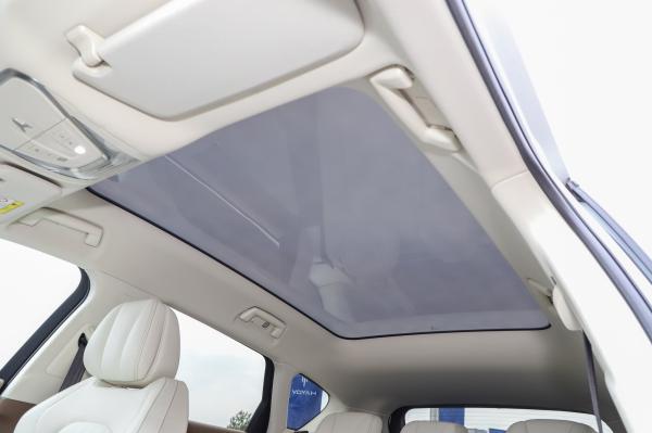 2021 Dongfeng Lantu Free Sport Car Long Range Electrical Car Second Hand Cars for Adult Energy Type Pure Electric