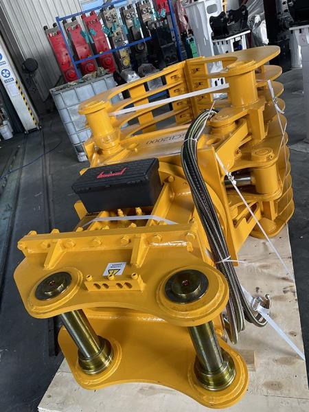 KOMATSU KOBELCO Excavator Hydraulic Shear Rotating Demolition Grapple