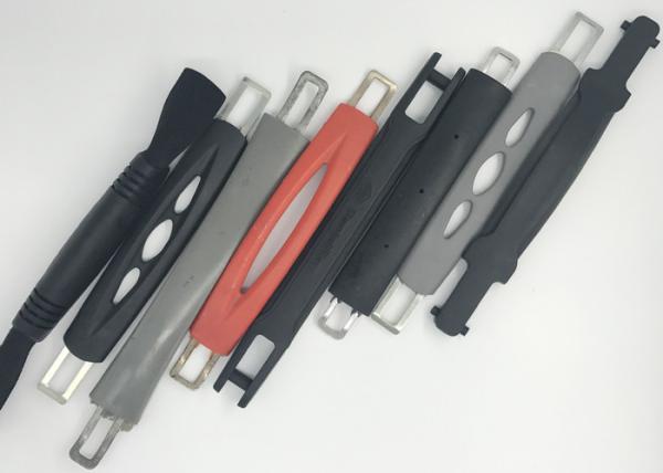 Industrial Injection Molding Machine , PVC Injection Moulding Machine For Luggage Handle