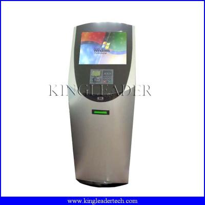 O PC do quiosque do pagamento com paystation, o varredor do código de barras e a impressora térmica de 80mm projetam
