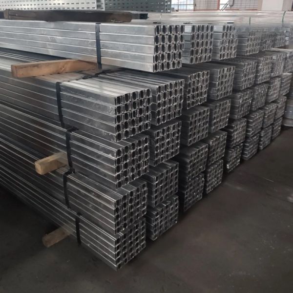 ISO9001 Unistrut Channel Stainless Steel Brackets Perforated Galvanised 316 Stainless Unistrut