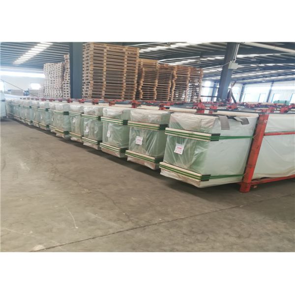 3.2MM Flat Solar Panel Glass , Ultra Clear Tempered Glass Lamination Fuction