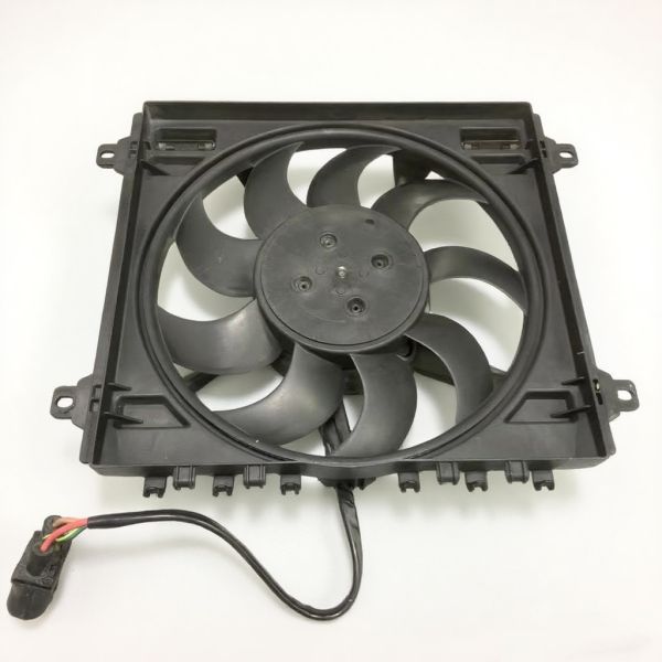 Original Second-Hand Radiator Cooling Fan Assembly for Lamborghini Huracan EVO STO