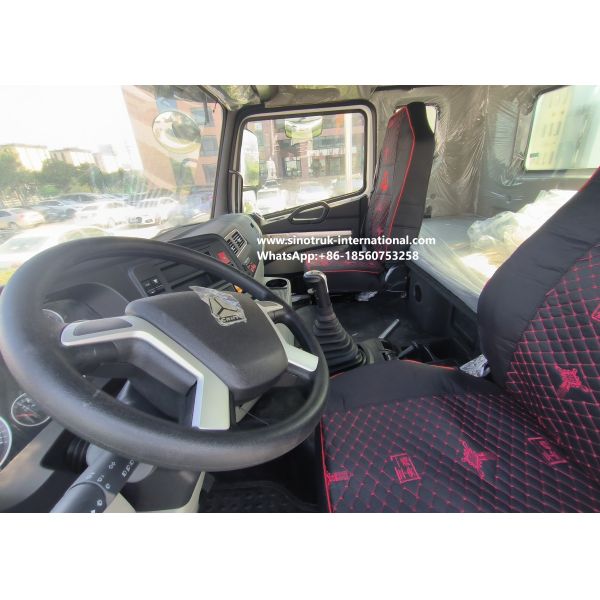 Sinotruk Howo Sprinkler Water Tank Truck 10-25CBM 6 X 4 N7