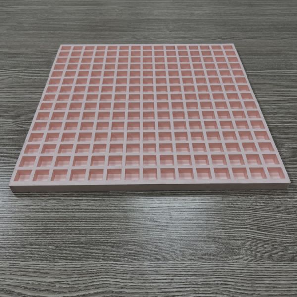 Portable Square Silicone Candy Mold 225 Cavities For Caramel Gummy Chews